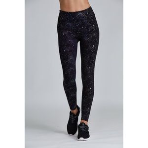 EUC Noli Yoga Celestial Leggings | Size Medium (8-10)